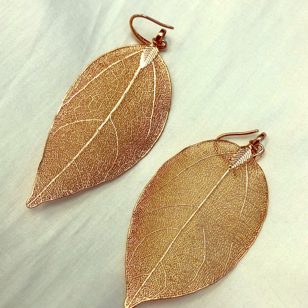 Rose Gold leaf mesh hook earrings